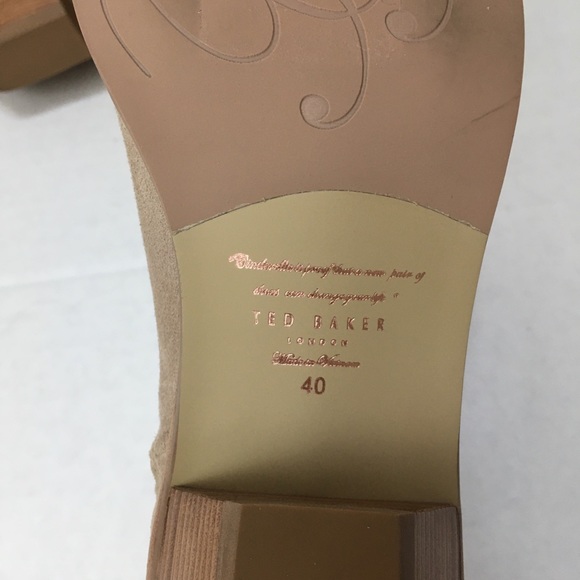 NWT Ted Baker Dakotas Studded Suede Ankle Boots - Picture 7 of 8